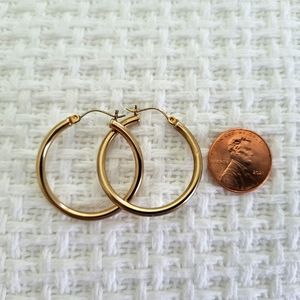 1" Gold Hoop earrings